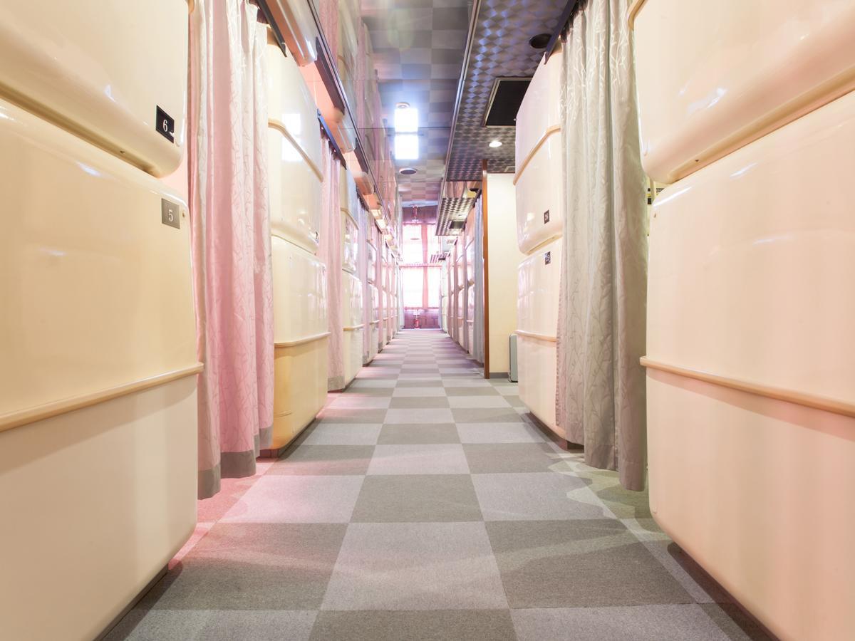 Capsule Hotel New Grand Matsuyama  Luaran gambar